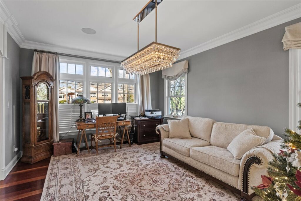 05-810_3561 05-810_3561