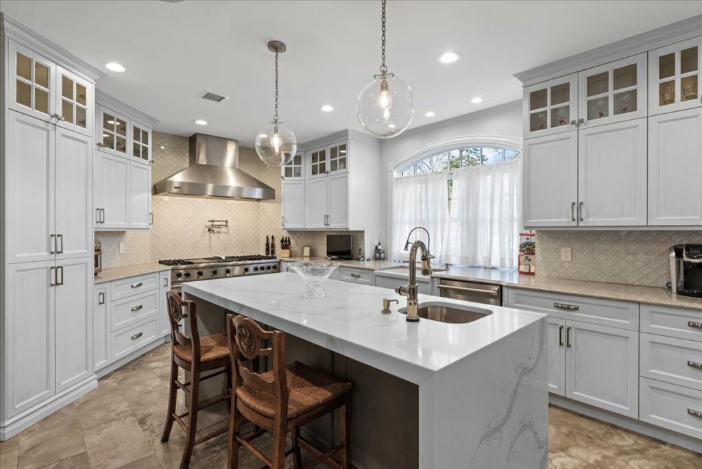 17-810_3626 17-810_3626