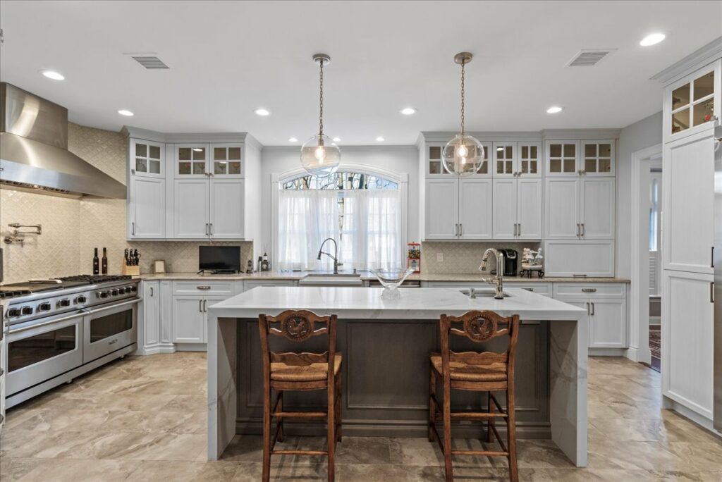 18-810_3631 18-810_3631