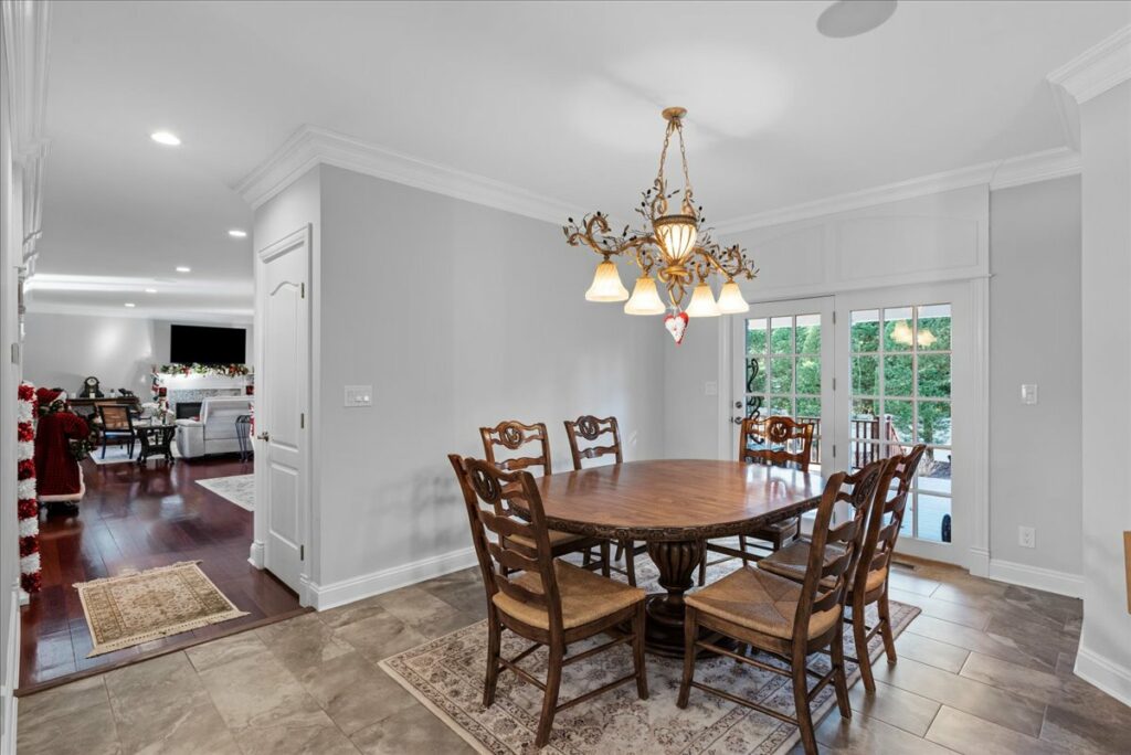 20-810_3641 20-810_3641