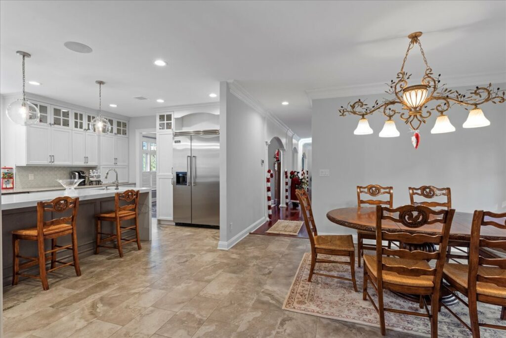 24-810_3660 24-810_3660