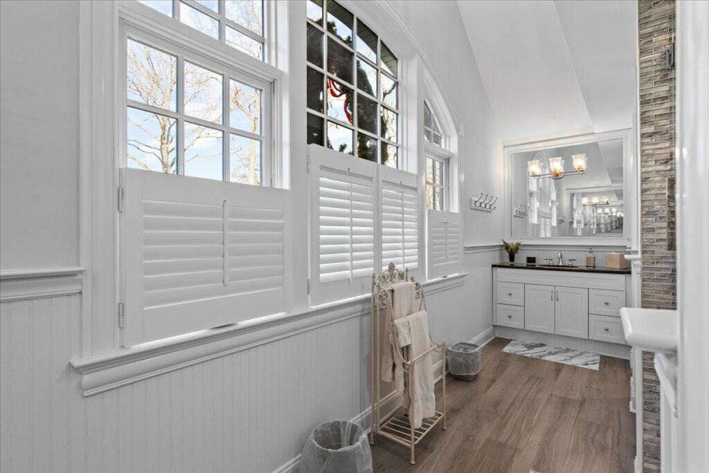 31-810_3696 31-810_3696