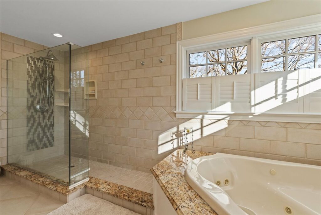 39-810_3736 39-810_3736